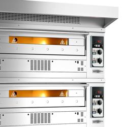 Commercial Gas Pizza Oven 2-Chamber – 12x Ø33 cm pizzas - Manual - 370°C - With wheeled stand & hood - Ventilation required