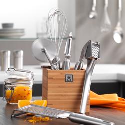 ZWILLING | PRO - garlic press - 200 mm - stainless steel