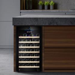 Vinoteca - 1 zona climática - 120 litros - máximo 52 botellas