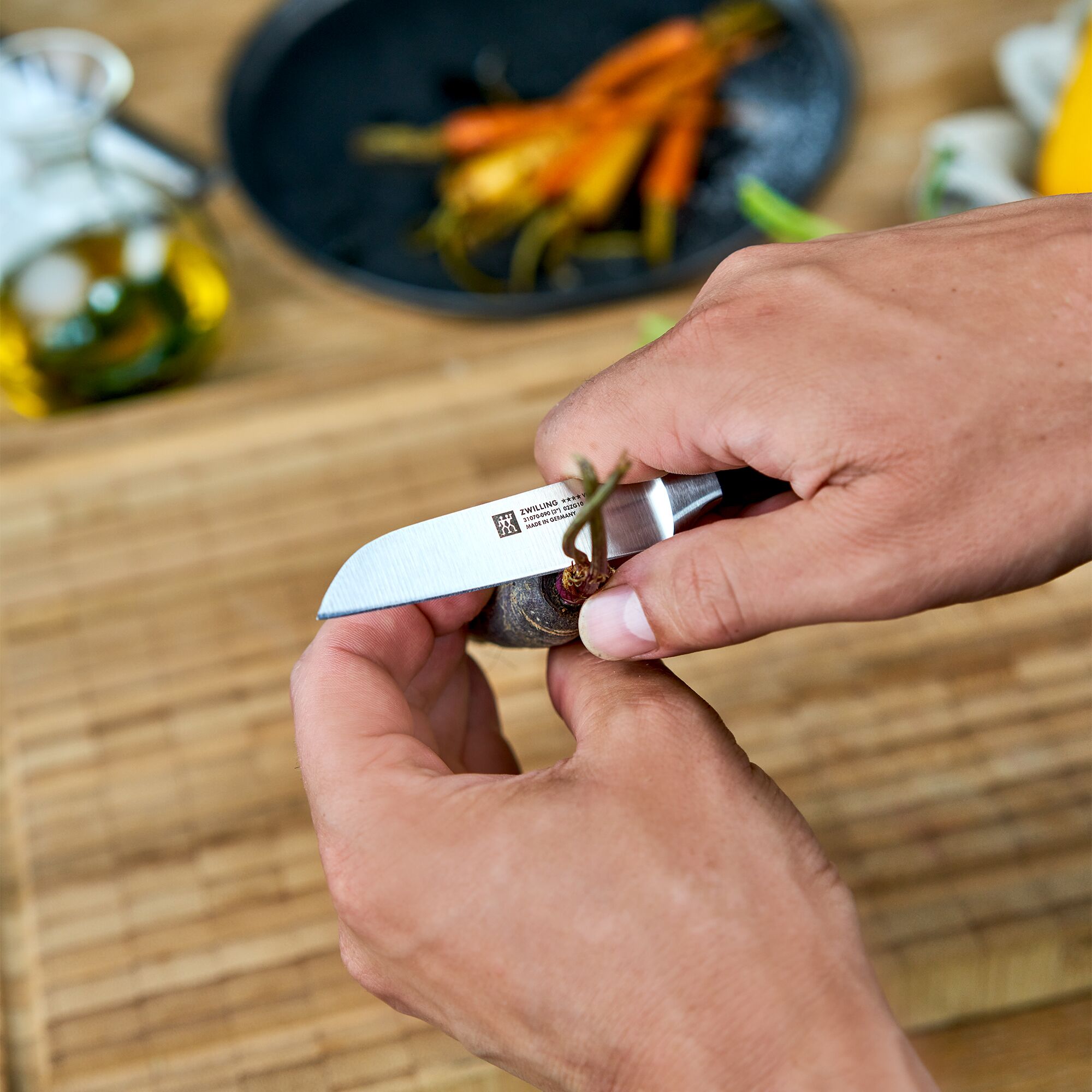 ZWILLING | QUATRE ÉTOILES - Couteau à légumes - Lame: 80mm