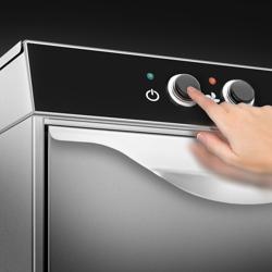 Lave-vaisselle professionnel frontal - Panier 50x50cm - Commandes mécaniques - 4,9kW - avec pompes doseuses détergent et liquide de rinçage