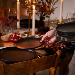 (12 pcs) UNIVERSE | Plate - flat - Porcelain - Ø190mm - Black