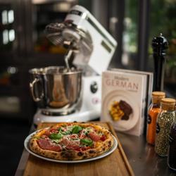 Planet mikser - 5 litre - 330 Watt - 3 karıştırma aparatı dahil