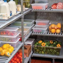 (6 sztuk) CAMBRO | Pokrywka polipropylenowa GN 1/2 – hermetyczna – mleczna  