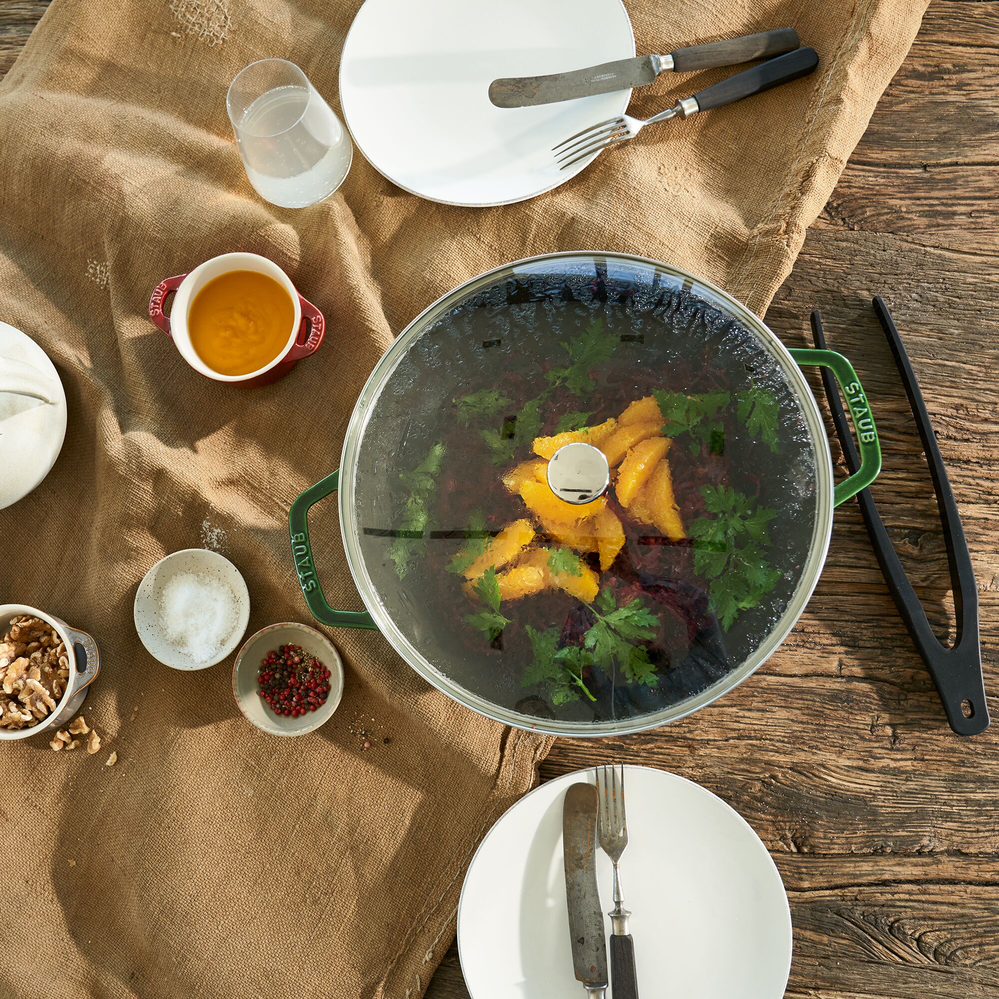 STAUB | SPECIALITES - Wok avec couvercle en verre - Ø 300mm - Fonte - Vert basilic	