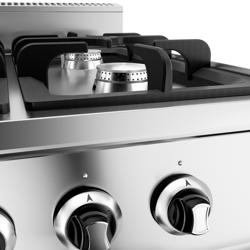 Cucina a gas professionale - 24,0 kW - 4 fuochi - 600x600x300mm - da banco