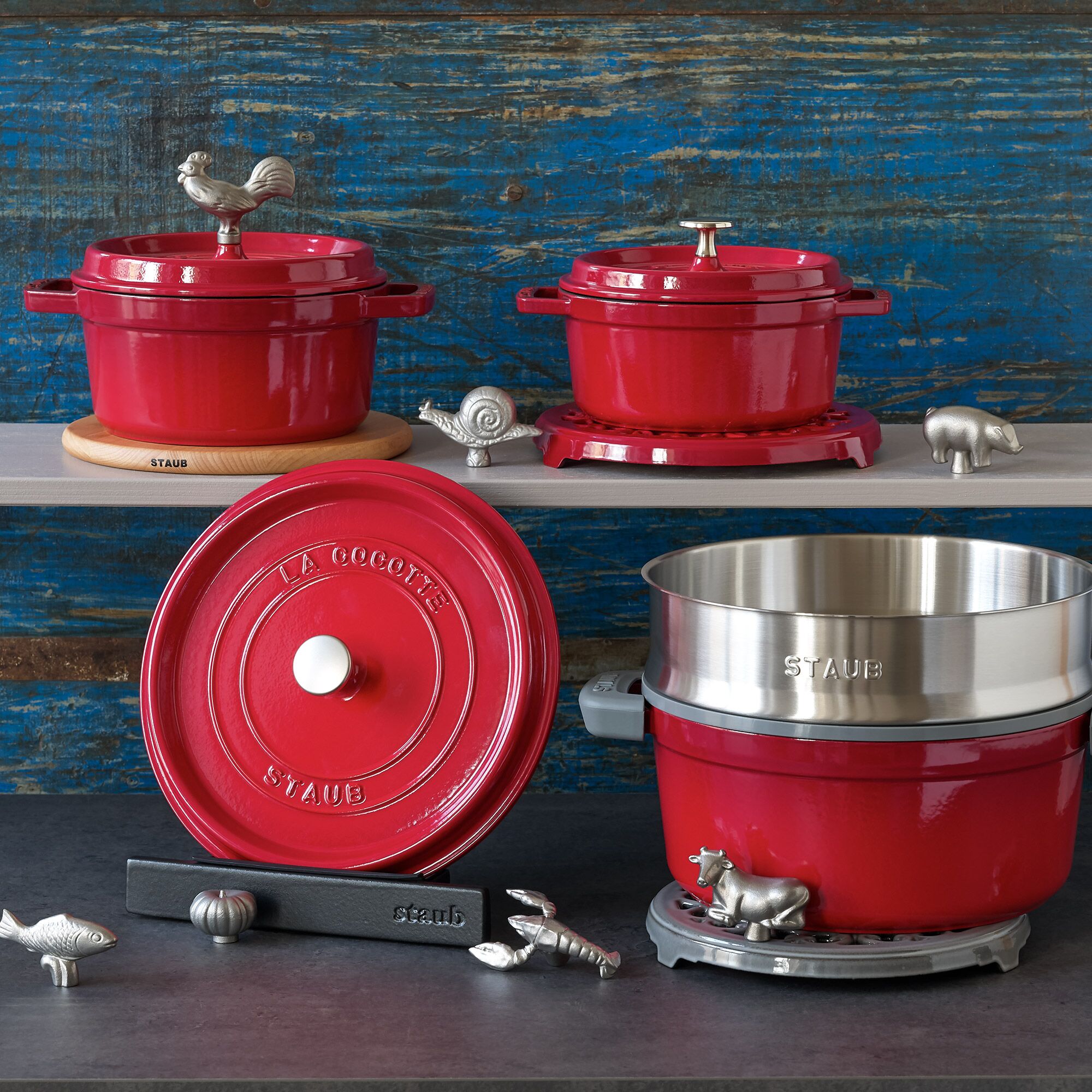 STAUB | Cocotte Round Enamelled Cast Iron Casserole Dish – Ø 180 mm – Cherry Red
