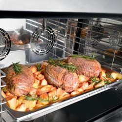 Electric Commercial Compact Convection Oven with Humidity Control - Manual Controls - 4x GN 1/1 or 600x400mm (EN 60x40)