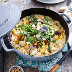 STAUB | Enameled Cast Iron Round Braiser – Ø24 cm - Graphite Grey - Self-Basting Chistera Lid