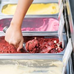 Lada na lody EMMA - 1190 mm - konwekcyjna - na 6 pojemników 5 L lub 4 pojemniki 7 L - Czarna