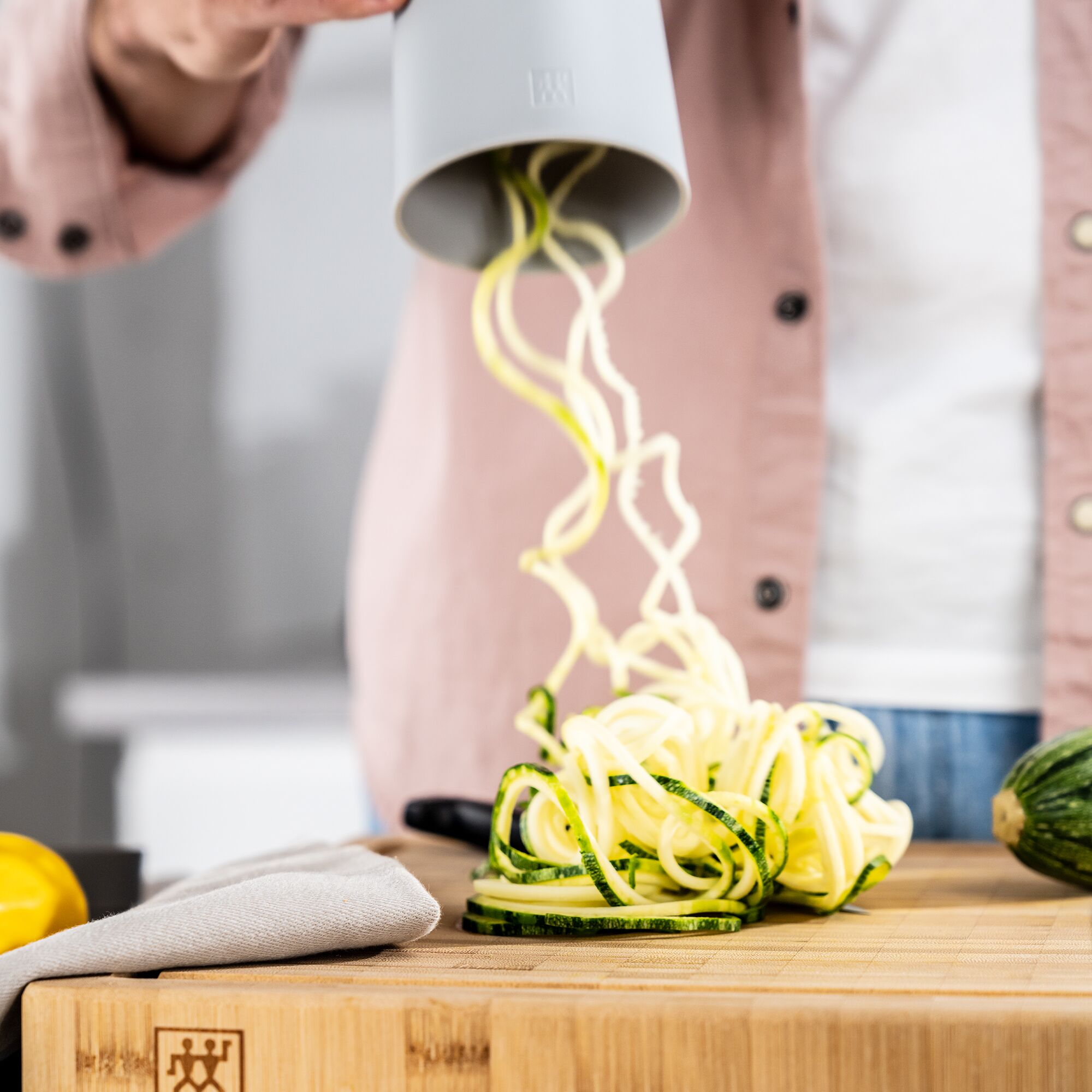 ZWILLING | Z-CUT – Coupe-légumes spiral – Gris