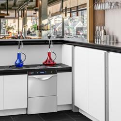 Dubbelwandige Professionele horeca vaatwasser - Digitaal - 4,9kW - met ingebouwde waterontharder - met zeepdoseerpomp, naglansdoseerpomp & afvoerpomp