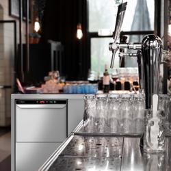 Lavabicchieri e lava-bottiglie professionale sottobanco - Elettronica - 7,45kW - con dosatori detergente e brillantante