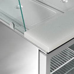 Saladette PREMIUM - 1368mm - 3 glazen deuren - met hoge glazen opzetstuk voor 4x GN 1/1