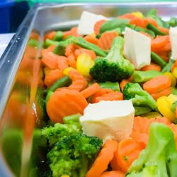 Rostfri hyllställning - 1370x460 mm - Djup: 460 mm - 4 hyllplan - Lastkapacitet: 240 kg