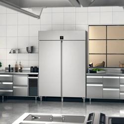 LIEBHERR | Kühlschrank Edelstahl PERFECTION - 1360 Liter - GN 2/1 - Innen Edelstahl - mit 2 Türen & WiFi