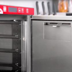 HUGENTOBLER | Commercial Hold-O-Mat 323 Low-Temp Cook & Hold Oven – GN 2/3 - 1.05 kW - 230V