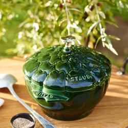 STAUB | Artichoke Cocotte Enamelled Cast Iron Casserole Dish – Ø 220 mm – Basil Green