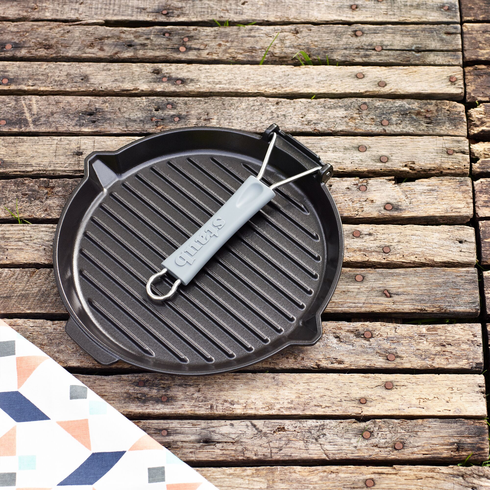 STAUB | GRILL PANS - Poêle à griller avec bec verseur - Ø 280 mm - Fonte - Noir