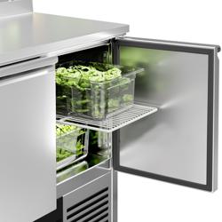 Přípravný chladicí stůl Mini PREMIUM - 900x700 mm - 2 dveře - pro 5× GN 1/6 - vč. 2× GN 1/1 rošt