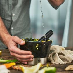 (2 pieces) ZWILLING | Granite Mortar & Pestle Ø150 mm – Non-slip Feet - 18/10 Stainless Ring - Black