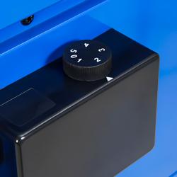 GASTRO-COOL | ثلاجة بباب زجاجي ستانلس ستيل - 435 mm - 50 L - حتى +0…+10 °C - مع باب واحد - عجلات مع مكابح، ترموستات تحكم، إذابة جليد تلقائية، صديقة للبيئة - أزرق