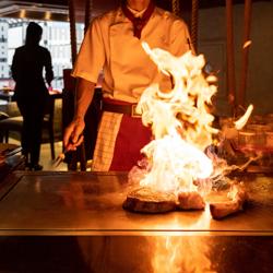 Grelhador Teppanyaki a gás - 8,5kW - Grelha lisa - Cozedura frontal