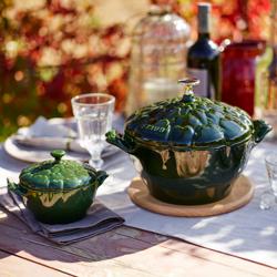 STAUB | Artichoke Cocotte Enamelled Cast Iron Casserole Dish – Ø 220 mm – Basil Green
