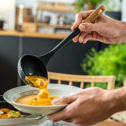 STAUB | Louche à soupe – Longueur : 310 mm – Silicone – Noir