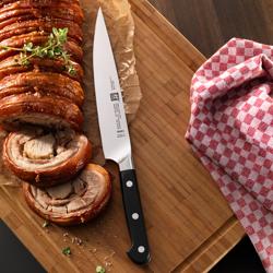 ZWILLING | PRO - Faca de trinchar - Lâmina: 200mm
