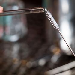 (50 Τεμάχια) Καλαμάκια Γυάλινα σε Κίτρινο- 15 εκ. - ίσια - συμπ. Πινέλο Καθαρισμού από Νάιλον