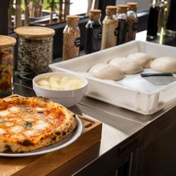 (24 adet) Pizza Hamur Teknesi - 600x400mm - Yükseklik: 70mm - Polipropilen - Beyaz