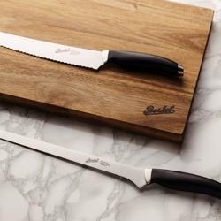 BERKEL | Acacia Wood Chopping/Cutting Board – 395×275×26 mm - non-slip - knife-friendly