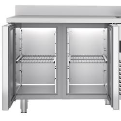 Mesa refrigerada PREMIUM - 1,43 x 0,7 m - con 2 puertas, 1 lavabo a la derecha y salpicadero - 270 litros