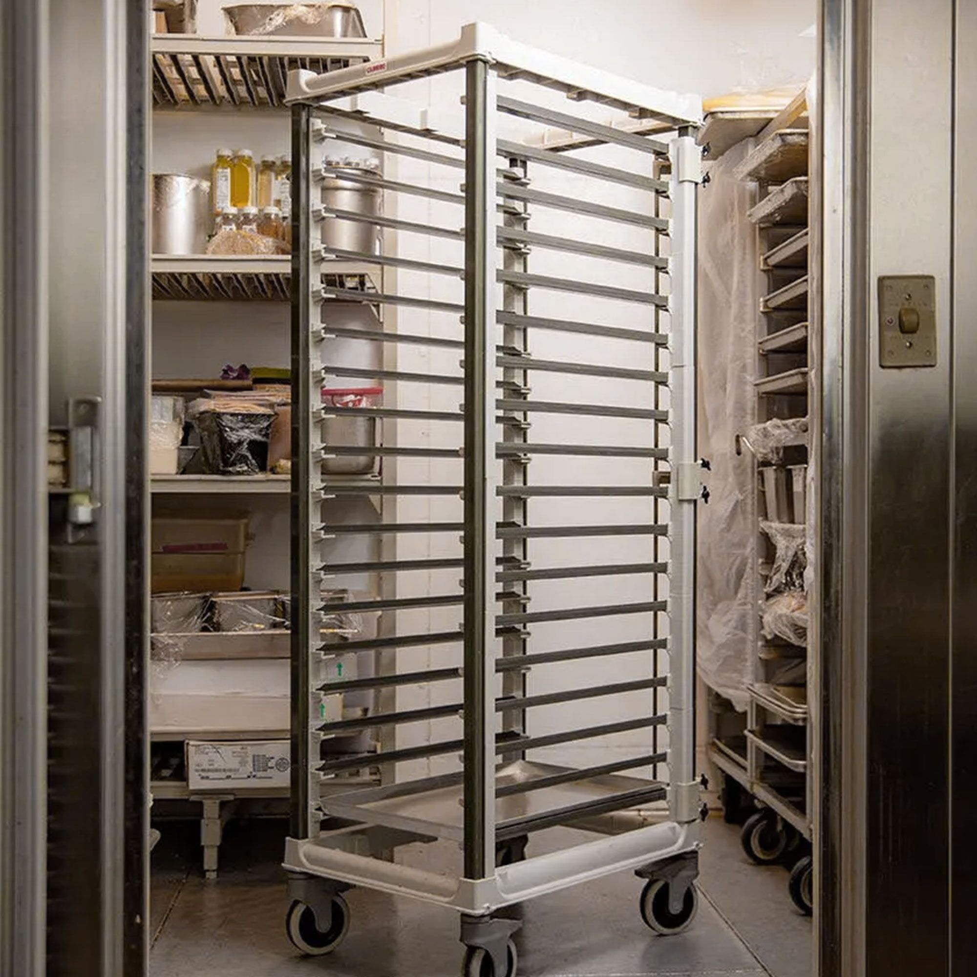 CAMBRO | Chariot à pâtisserie - pour 18x EN 600x400