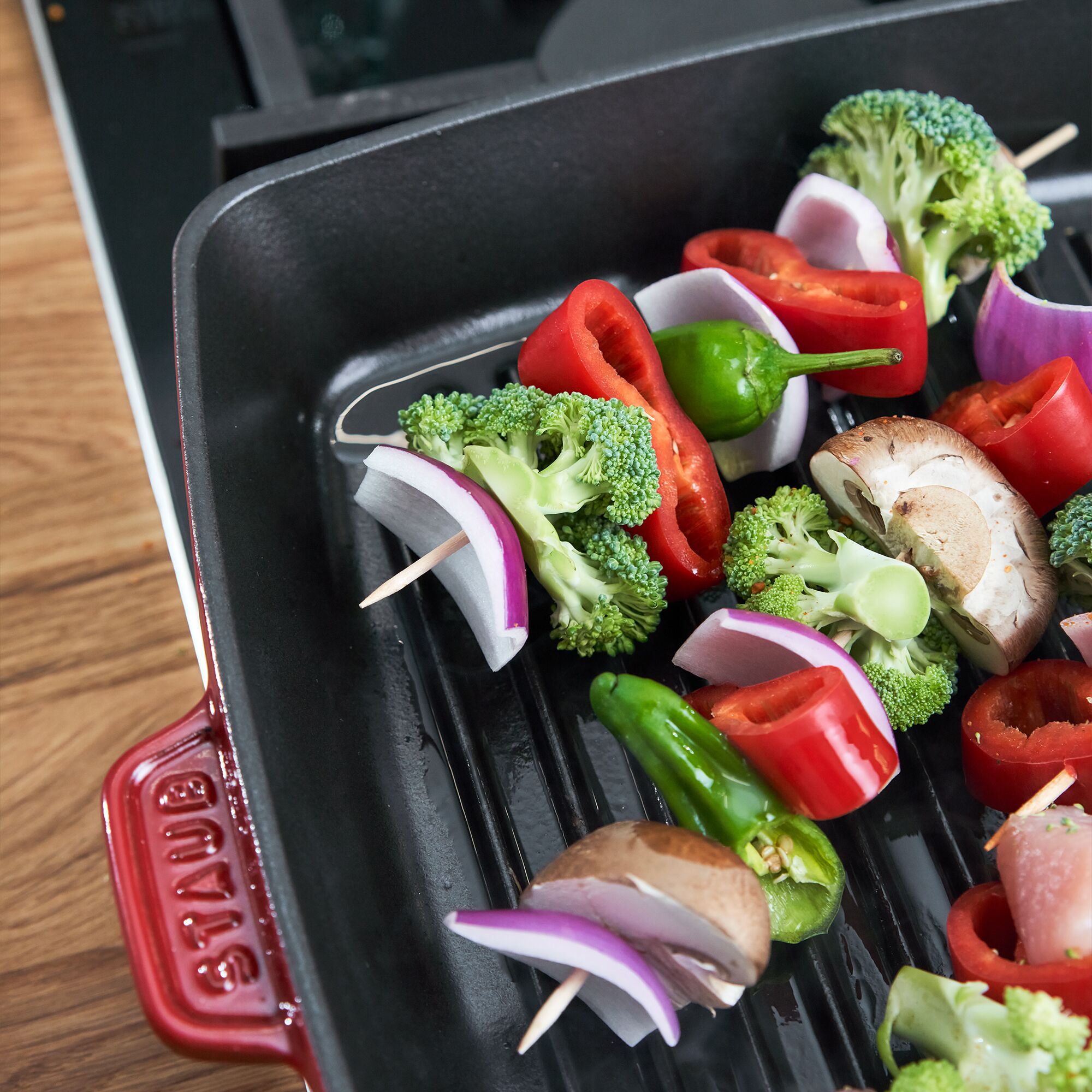 STAUB | GRILL PANS - American Grill - 260x260 mm - Fonte - Rouge Kirsch
