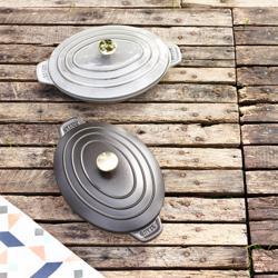 STAUB | SPECIALITIES - Farfurie pentru cuptor cu capac - ovală - 230mm - fontă - negru