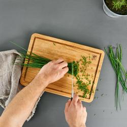 ZWILLING | Oak Chopping Board with Juice Groove – 350×250 mm - Reversible