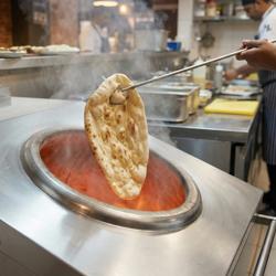 Forno Tandoori a gás - 715x1225 mm (aço inoxidável) 