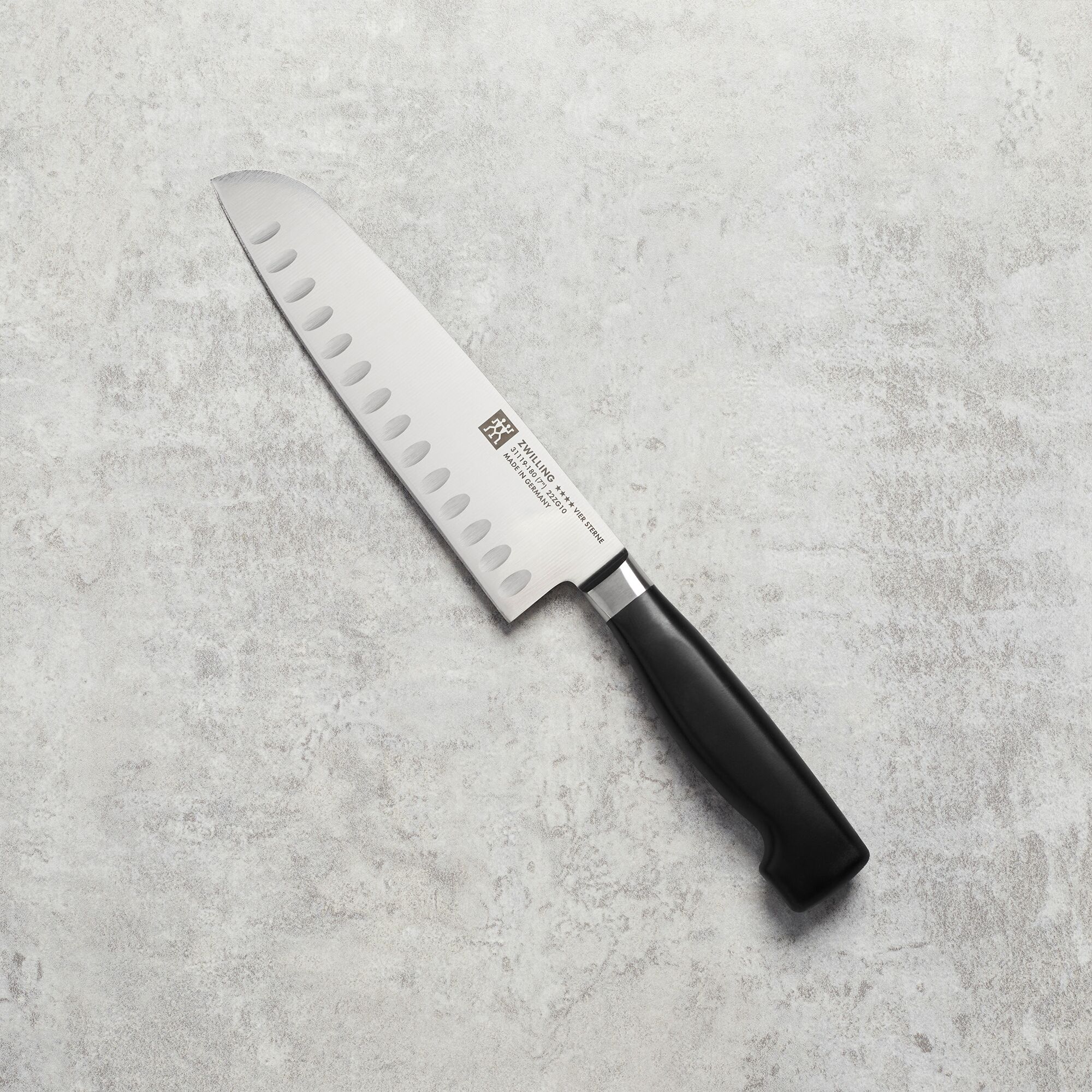 ZWILLING | VIER STERNE - Couteau Santoku - avec lame creusée - 180 mm