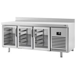 Холодильний стіл Premium PLUS - 1960x600 мм - з 3 скляними дверима та бортиком