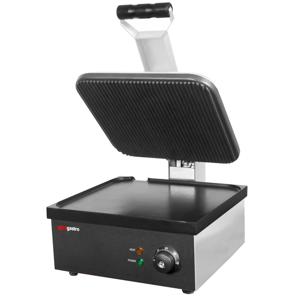 Tost Makinesi  -  2,2 kW - Üst & Alt Oluklu- Izgara yüzeyi: 350x330 mm