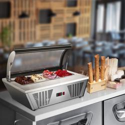 Vetrina gelato da banco - 867mm - Refrigerazione statica - con Illuminazione LED - per 4x Vasca da gelato da 5 Litri - Vetro curvo - Apertura coperchio lato lato operatore