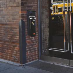 Scrumieră de perete