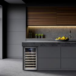 Clearance Single Zone Wine Cooler Fridge – 52 bottles - 5–18 °C - 7 shelves