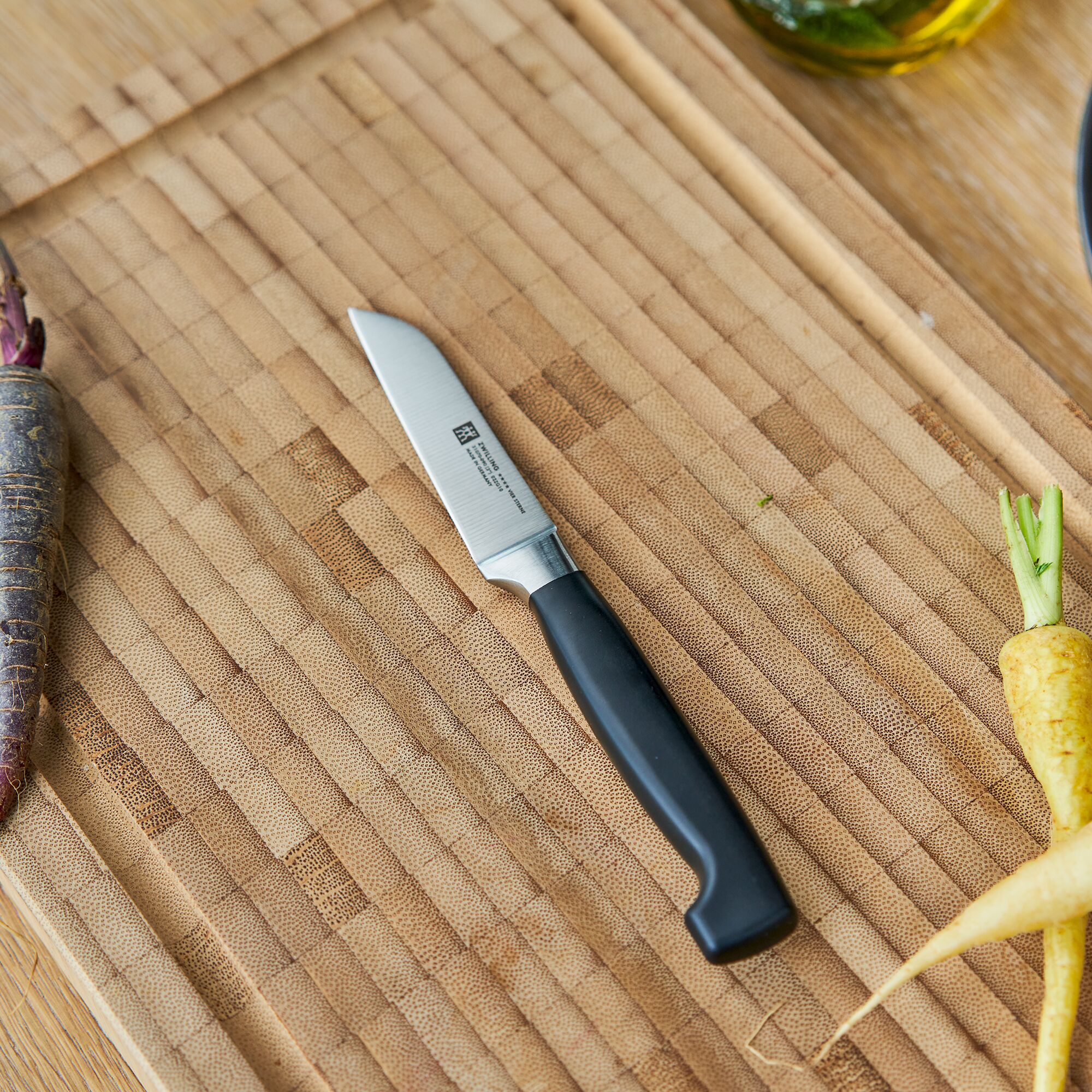 ZWILLING | QUATRE ÉTOILES - Couteau à légumes - Lame: 80mm