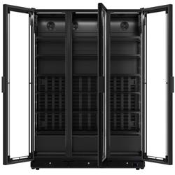 Commercial Beverage Display Fridge - 1500mm - 975 Litres - with 3 hinged glass doors - LED lighting - Temperature range 0 to 7 °C - Black