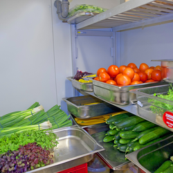 Cámara de refrigeración - 2,43 x 4,01 m - altura: 2,1 m - 17,08 m³ / Célula refrigerada