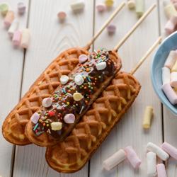 Våffeljärn / Corn Dog Maker - Form: Våffel på en pinne