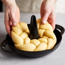 STAUB | SPECIALITIES - Стійка-жаровня для курки - Ø 240 мм - Чавунна